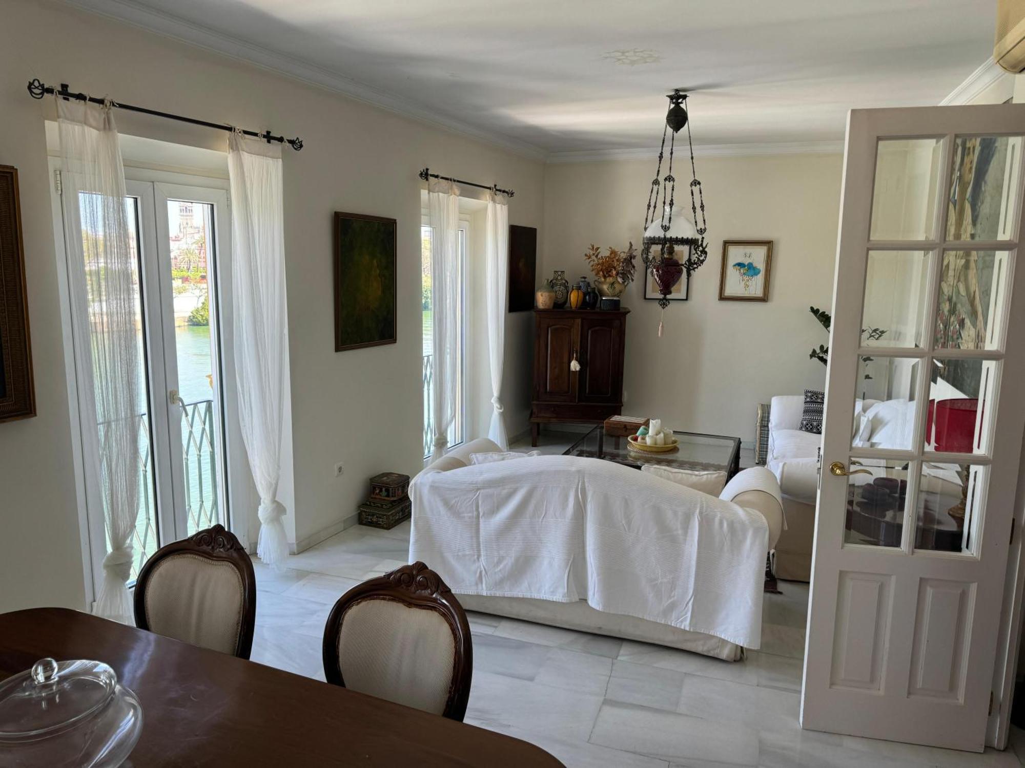 セビリアWonderful Duplex In Calle Betisアパートメント エクステリア 写真