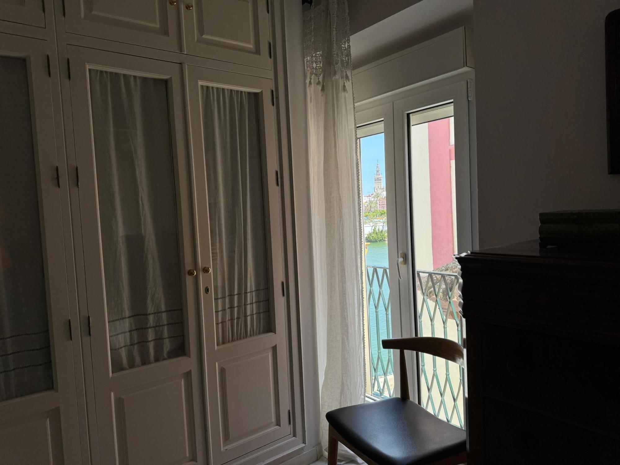 セビリアWonderful Duplex In Calle Betisアパートメント エクステリア 写真